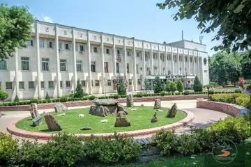 Долмен "Каменната къща" - 1