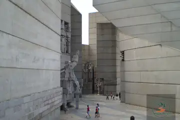 Паметник “Създатели на българската държава” – - 2