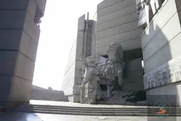 Паметник “Създатели на българската държава” – - 5